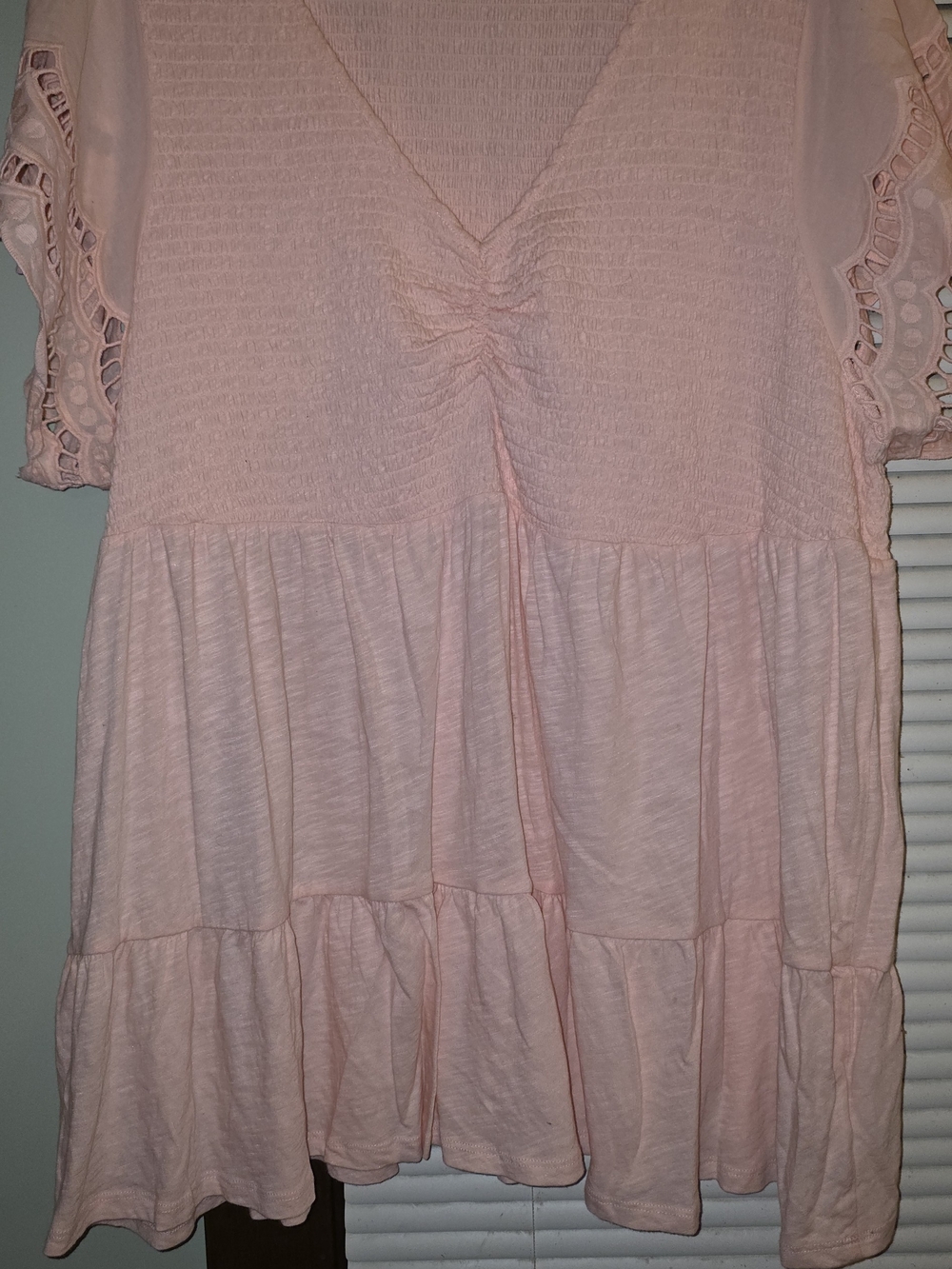 Torrid Light Pink Smocked V-Neck Tiered Blouse Sz 5